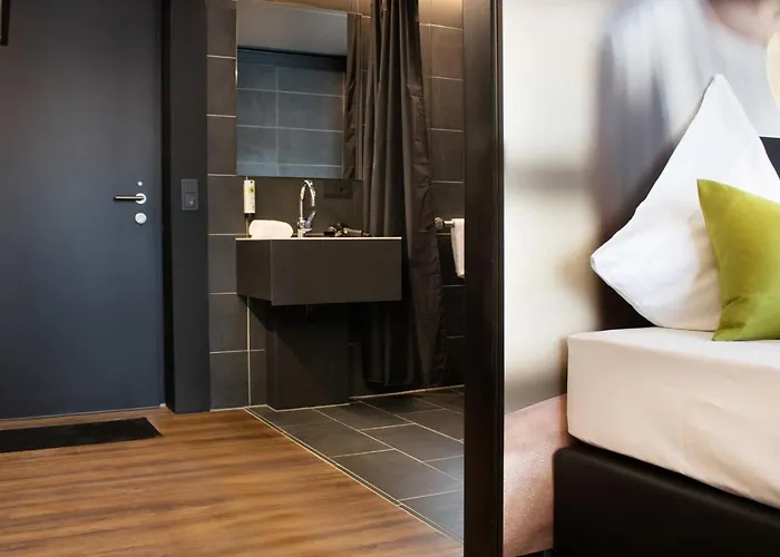 Rhe By Wmm ホテル ライナウ